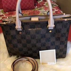 Authentic Michael Kors Purse